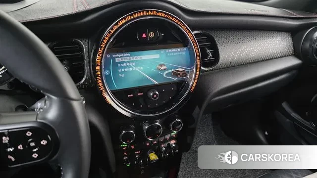 Mini Cooper Electric 2022 Черный из Кореи, фото 5