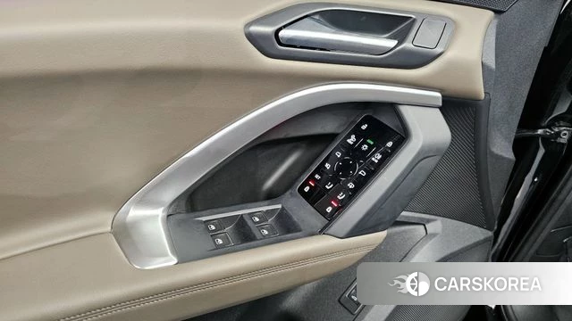 Audi Q5 (80A) 2025 Черный из Кореи, фото 5