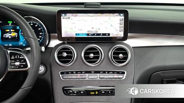 Mercedes-Benz GLC-Class X253 2021 Белый из Кореи, фото 5