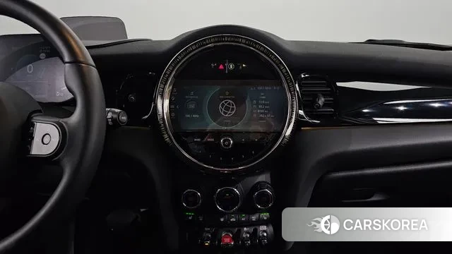 Mini Cooper 2023 Белый из Кореи, фото 5