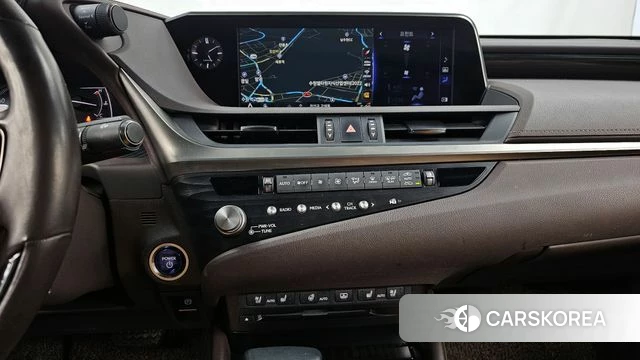 Lexus ES300h 7th generation 2021 Песочный из Кореи, фото 5