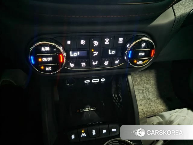 Chevrolet (GM Daewoo) Trailblazer 2022 Белый из Кореи, фото 5