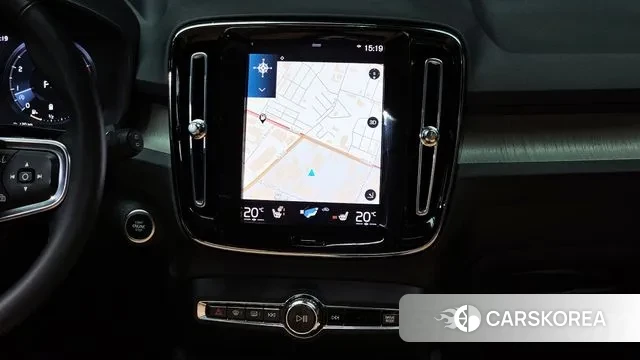 Volvo XC40 2022 Белый из Кореи, фото 5