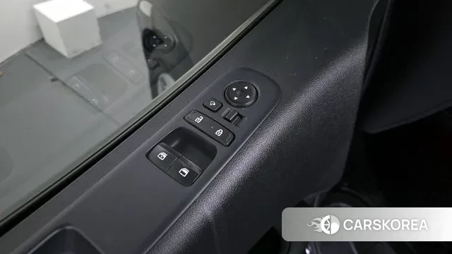 Hyundai Staria 2022 Черный из Кореи, фото 5