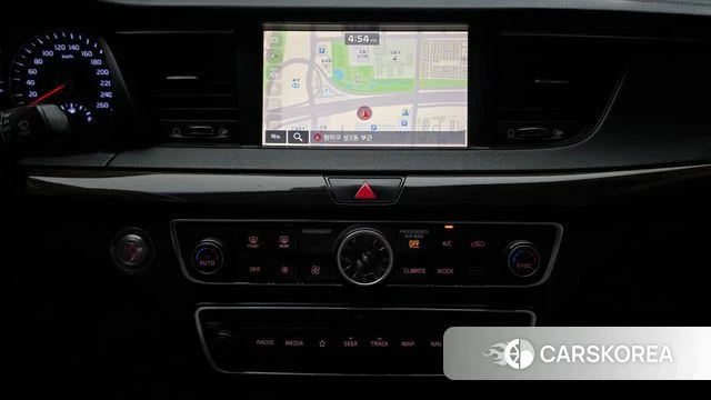 Kia Come New K7 2018 Белый из Кореи, фото 5