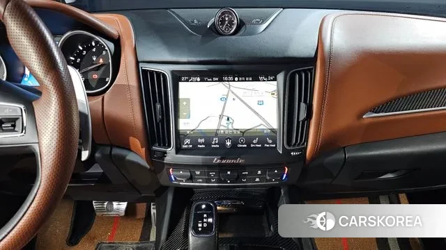 Maserati Levante 2019 Серый из Кореи, фото 5