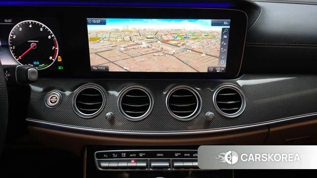 Mercedes-Benz E-Class W213 2019 Белый из Кореи, фото 5