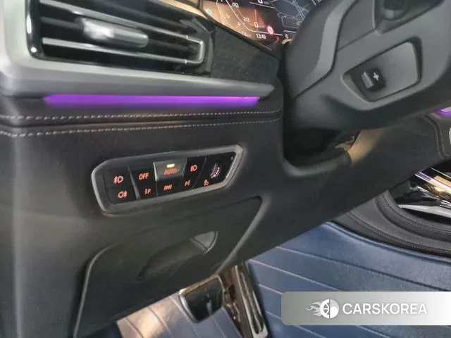 BMW X7 (G07) 2021 Синий из Кореи, фото 5