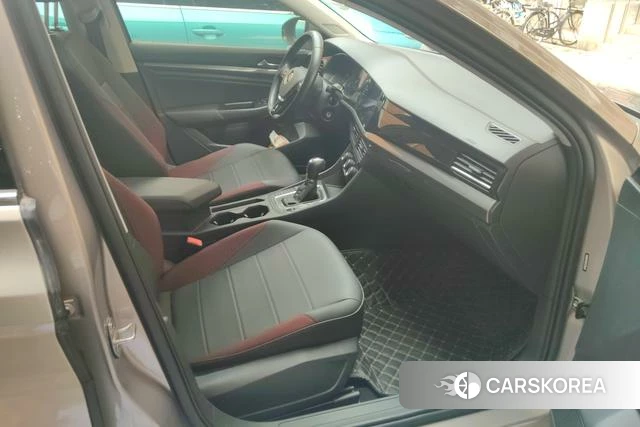 Volkswagen Bora 2021 Темно-серый из Китая, фото 5