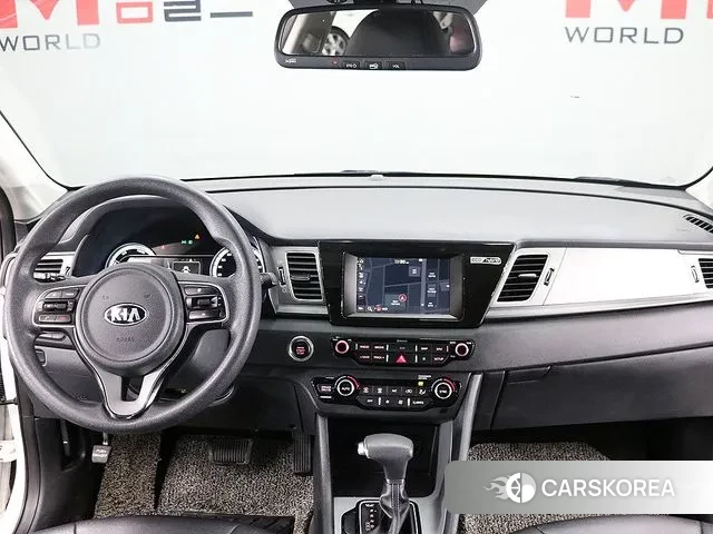 Kia Niro 2019 Белый из Кореи, фото 5