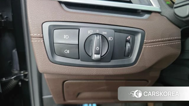 BMW X1 (F48) 2022 Черный из Кореи, фото 5