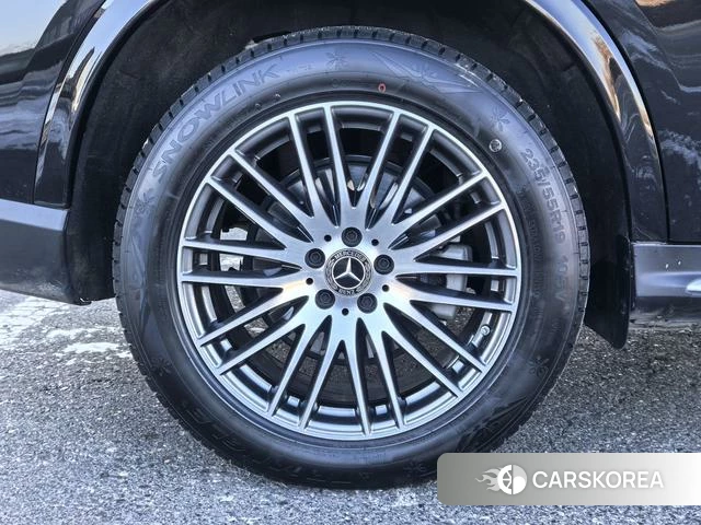 Mercedes-Benz GLC 2024 Черный из Китая, фото 5