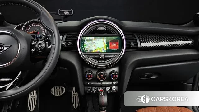 Mini Cooper S Convertible 2019 Черный из Кореи, фото 5