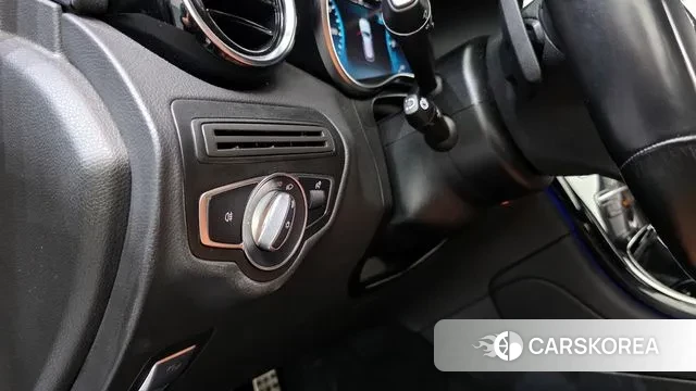 Mercedes-Benz GLC-Class X253 2022 Черный из Кореи, фото 5