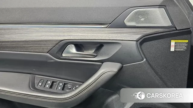 Peugeot 508 second Generation 2019 Черный из Кореи, фото 5