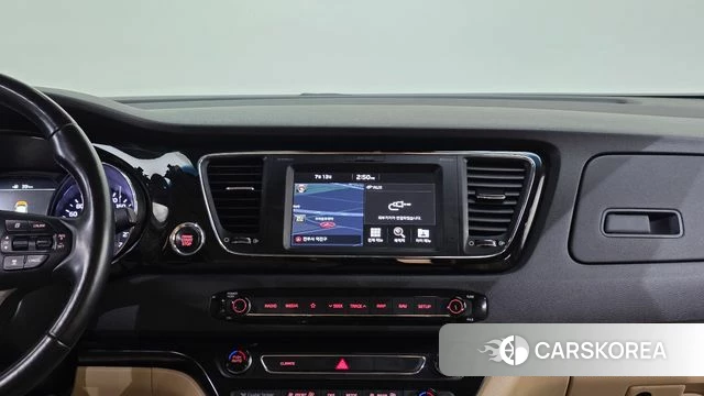 Kia The New Carnival 2019 Черный из Кореи, фото 5