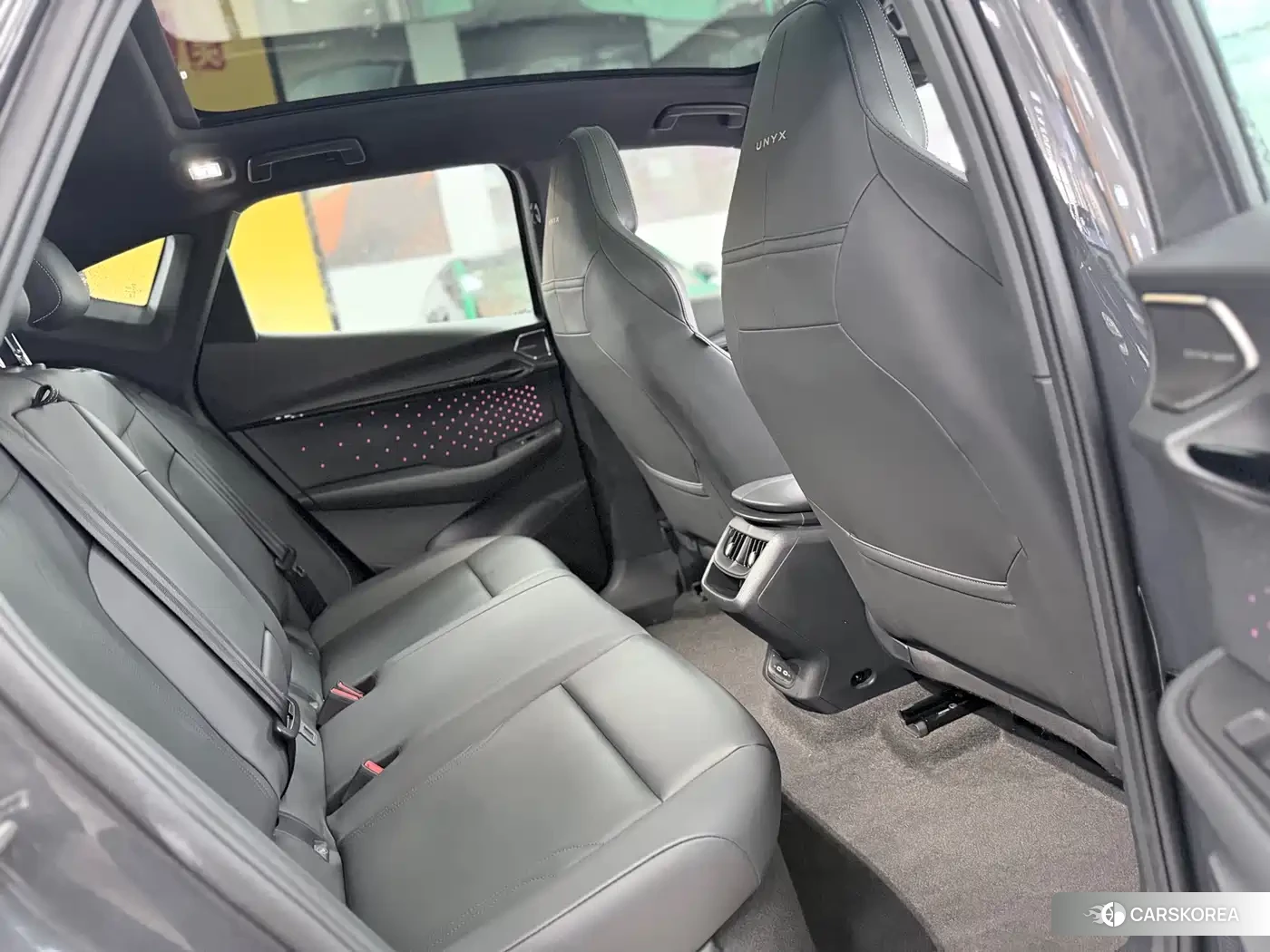 Volkswagen ID. UNYX 2025 Silver/gray из Китая, фото 5