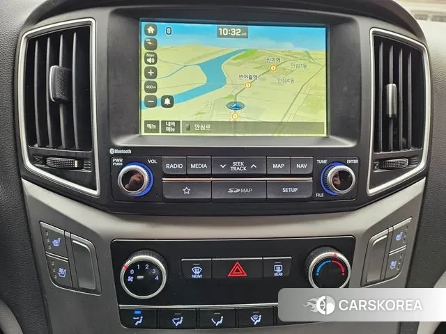 Hyundai The New Grand Starex 2018 Серебристо-серый из Кореи, фото 5