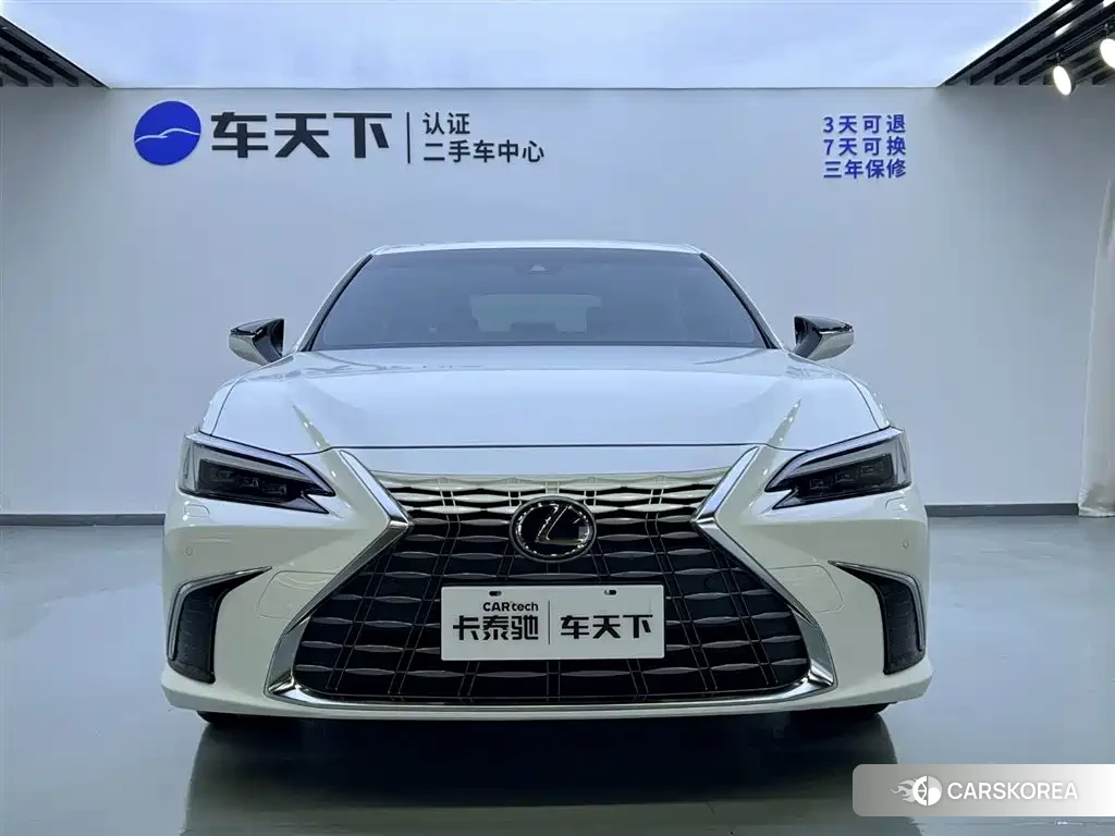 Lexus ES 2026 Белый из Китая, фото 5