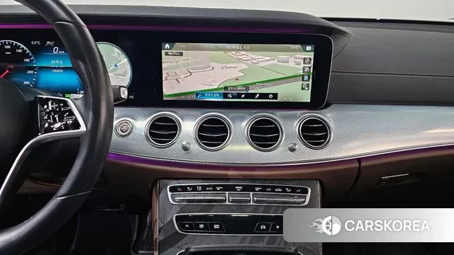 Mercedes-Benz E-Class W213 2021 Белый из Кореи, фото 5