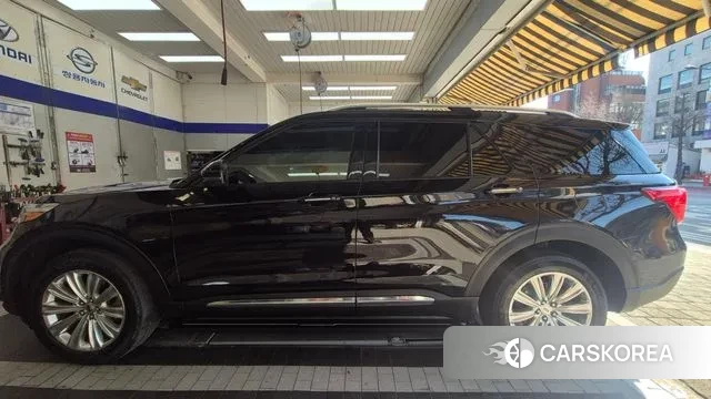 Ford Explorer 6th Generation 2020 Черный из Кореи, фото 5