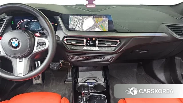 BMW 1 Series (F40) 2021 Черный из Кореи, фото 5