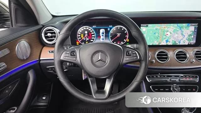 Mercedes-Benz E-Class W213 2018 Черный из Кореи, фото 5
