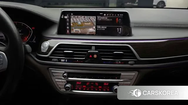 BMW 7 Series (G11) 2020 Белый из Кореи, фото 5