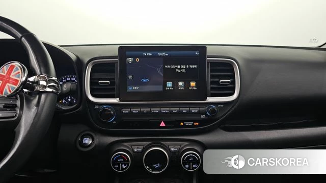 Hyundai Venue 2019 Белый из Кореи, фото 5