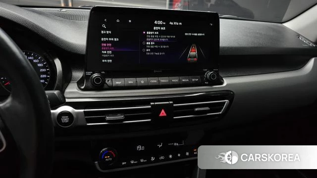 Kia Seltos 2021 Черный из Кореи, фото 5