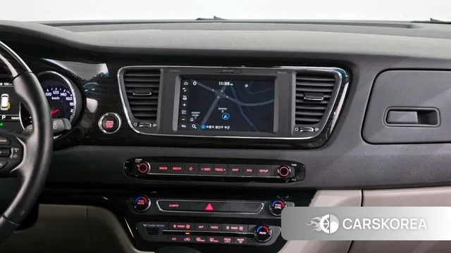 Kia The New Carnival 2019 Белый из Кореи, фото 5