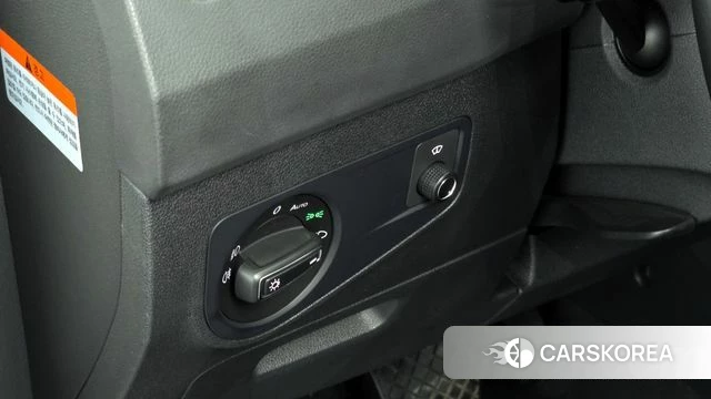 Volkswagen Tiguan second Generation 2020 Белый из Кореи, фото 5