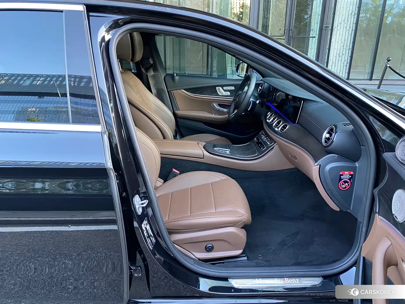 Mercedes-Benz E-Class 2023 Черный из Китая, фото 5