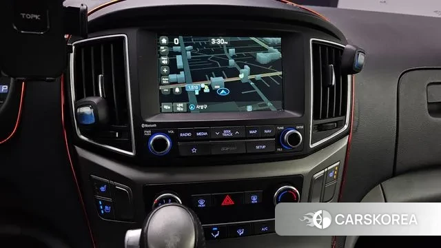 Hyundai The New Grand Starex 2018 Черный из Кореи, фото 5