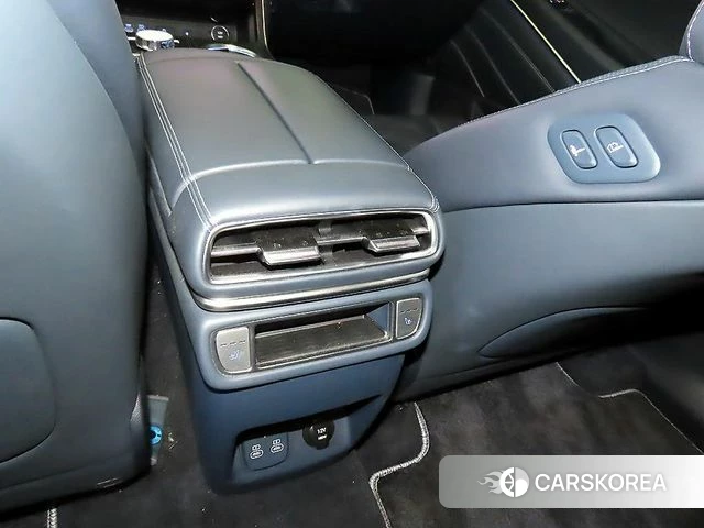 Genesis GV80 Coupe 2024 Белый из Кореи, фото 5