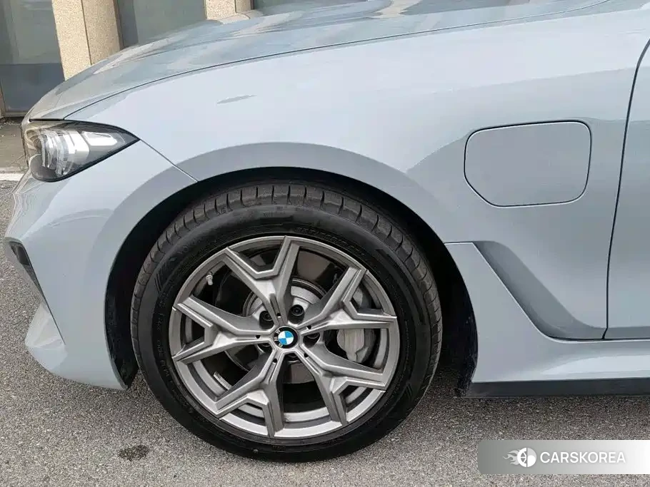 BMW i3 2025 Silver/gray из Китая, фото 5