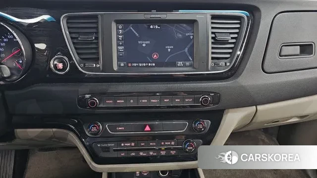 Kia The New Carnival 2018 Серый из Кореи, фото 5