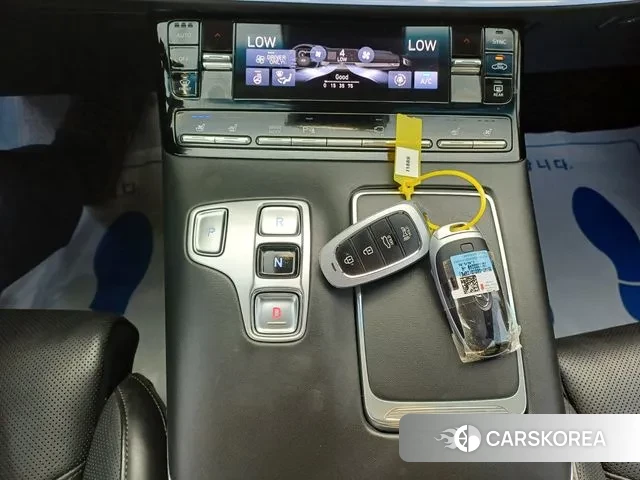 Hyundai The New Grandeur IG Hybrid 2021 Белый из Кореи, фото 5