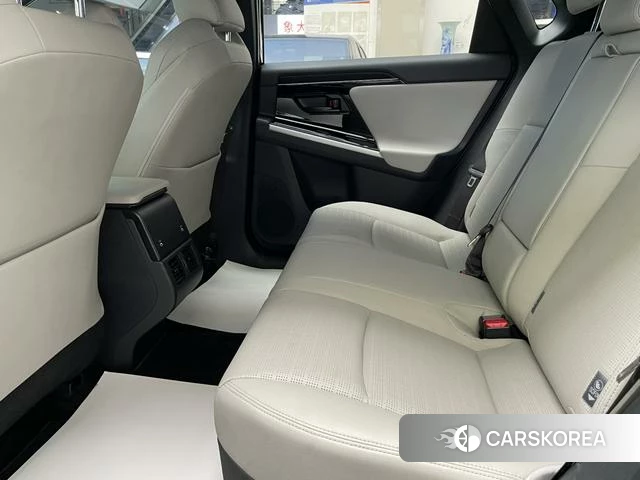 Toyota Platinum Wisdom 4X 2024 Черный из Китая, фото 5
