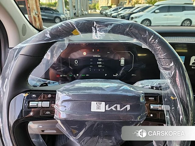 Kia The New Carnival 4th Generation 2026 Белый из Кореи, фото 5