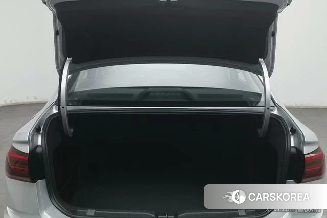 Volkswagen Bora 2021 Темно-серый из Китая, фото 5