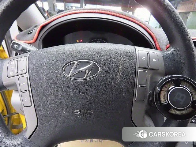 Hyundai The New Grand Starex 2019 Желтый из Кореи, фото 5