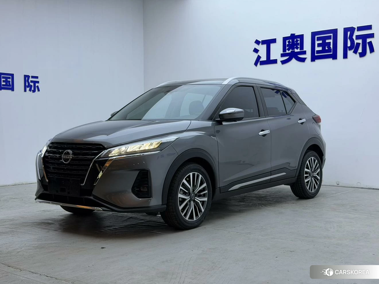 Nissan Kicks 2023 Темно-серый из Китая, фото 5