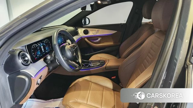 Mercedes-Benz E-Class W213 2020 Серый из Кореи, фото 5