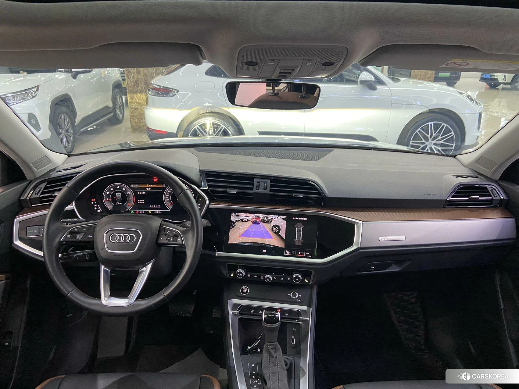 Audi Q3 2022 Темно-серый из Китая, фото 5