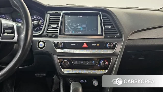 Hyundai Sonata New Rise 2019 Белый из Кореи, фото 5