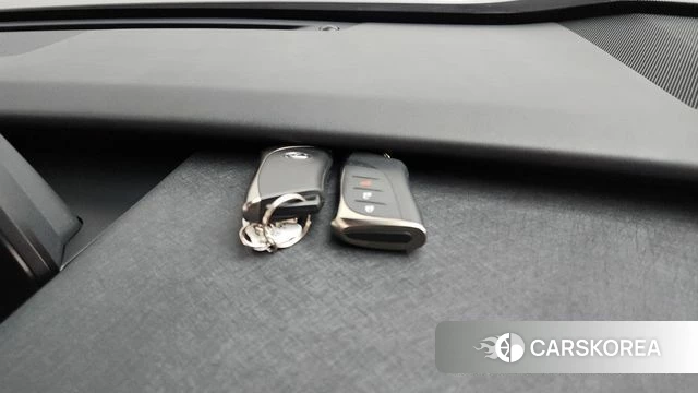 Lexus UX250h 2019 Песочный из Кореи, фото 5