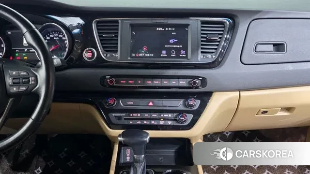 Kia The New Carnival 2018 Белый из Кореи, фото 5