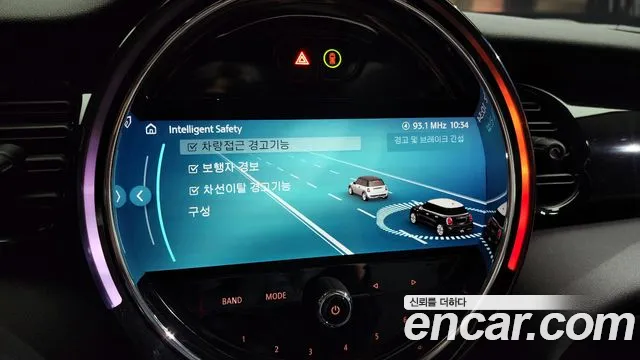 Mini Cooper 2021 Серебряный из Кореи, фото 5