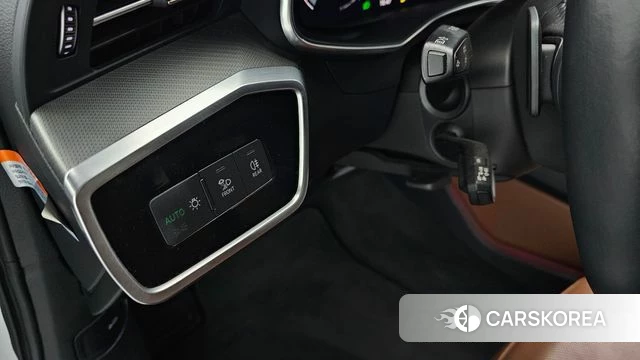 Audi A6 (C8) 2020 Белый из Кореи, фото 5